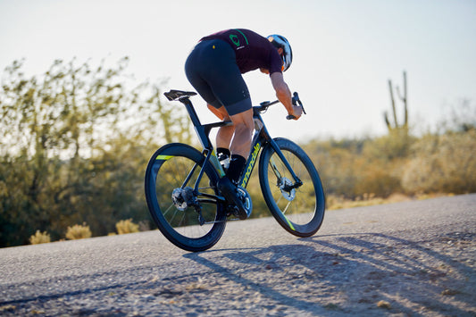 Comment choisir son vélo de route en 2020: Guide d’achat